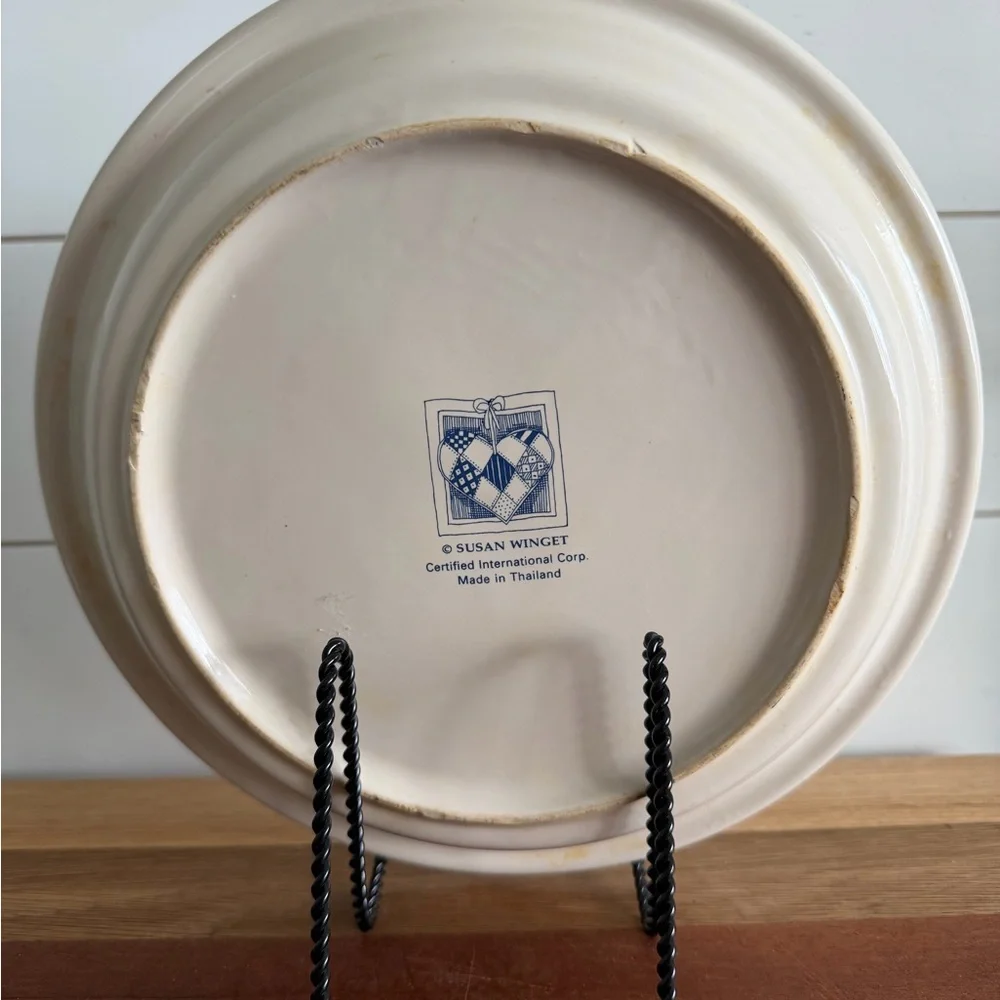 Susan Winget Certified International Pie Dish Plate Apples